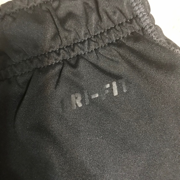 Mens Nike Dry Fit Athletic Shorts Black Size Large - Picture 4 of 6